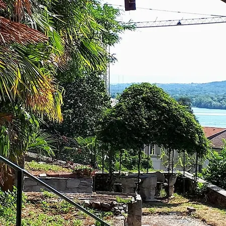 Raoul Guest house *